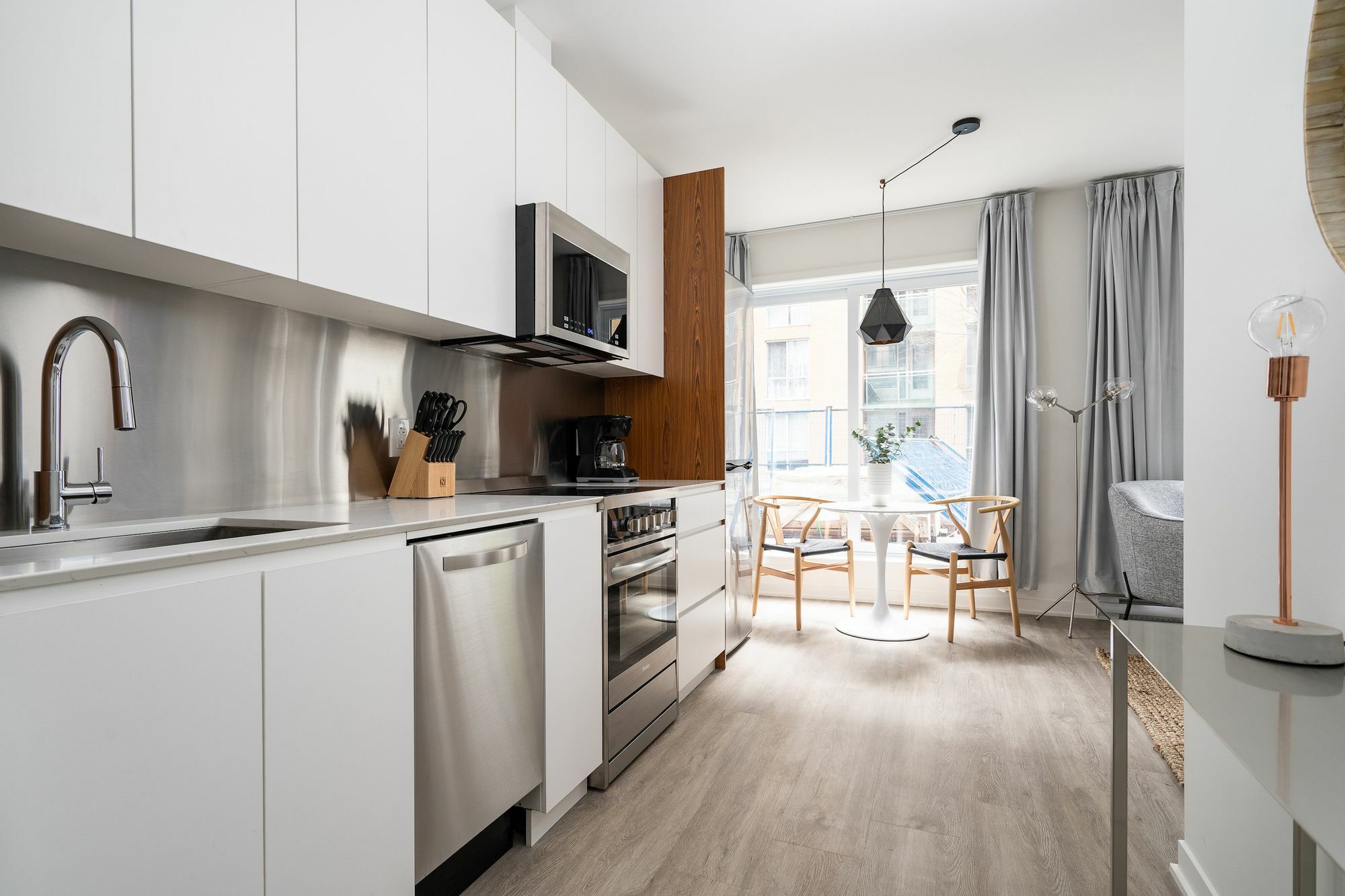 Lovely Studio In Quartier Des Spectacles By Sonder Apartment Montreal Bagian luar foto